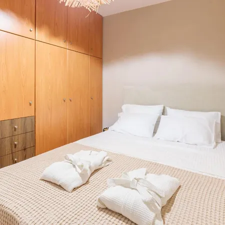 Elaia's Seaside Heaven בית נופש