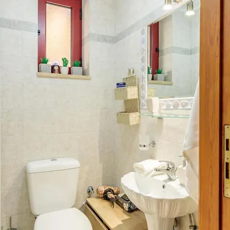 בית נופש Elaia's Seaside Heaven *