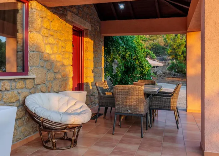 Elaia's Seaside Heaven * Elia (Laconia)