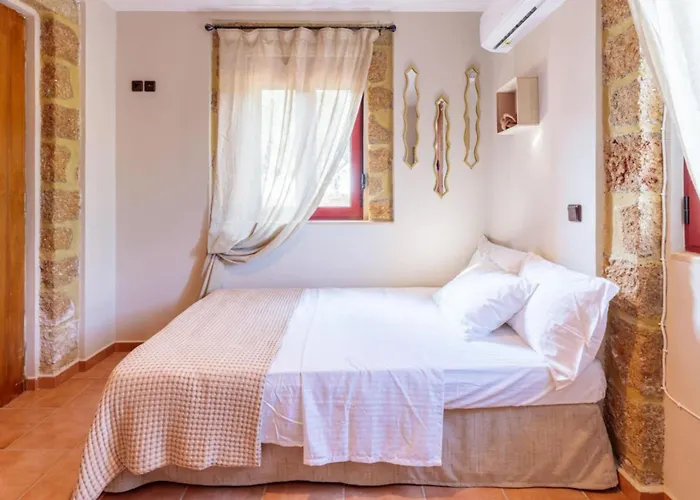 Elaia's Seaside Heaven *